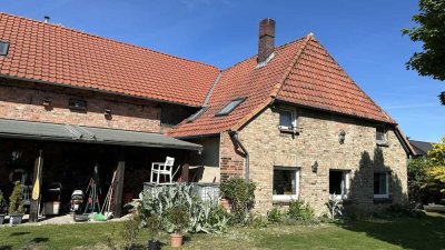 Traumhafter teilsanierter Resthof mit viel Ausbaureserve