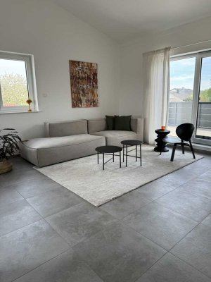 Exklusiv möblierte Wohnung mit hochwertiger Ausstattung in Oberdorfen