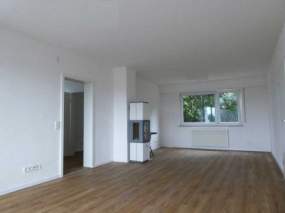 Erstbezug nach Sanierung!
Top Lage!
Sonnige 3-Zimmer-EG-Wohnung mit unverbautem Blick ins Grüne!