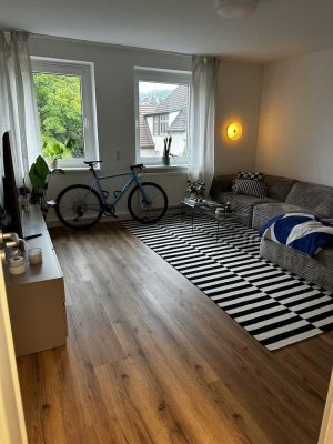 Moderne 2,5-Zimmer-Wohnung in der Ruhrstraße 58 - Optimal für eine 2er WG, Paare oder Familien