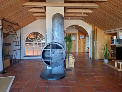 Große, teilmöblierte 1-Zimmer-Loft-Wohnung in Ergoldsbach!
