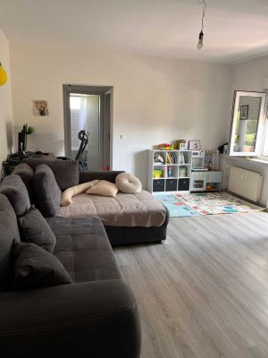 ***Schöne gepflegte Wohnung mit Aufzug***
