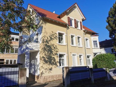 Erstbezug stilvoll sanierte Altbauwohnung in ruhiger Wohnlage