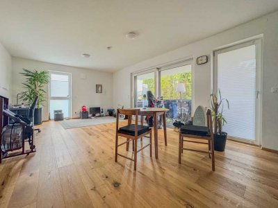 Neuwertige 2-ZKB-Etagenwohnung mit Balkon in Augsburg-Hochzoll zu vermieten!