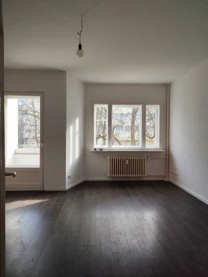 Perfekte Singlewohnung mit Balkon in zentraler Wilmersdorfer Lage