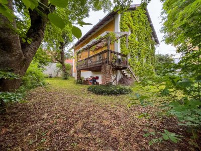 Großzügiges Landhaus in zentraler Dorflage von Holzhausen/Geisenhausen, Landkreis Landshut