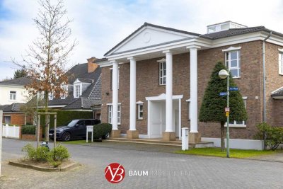 Exklusive und familienfreundliche Villenhälfte mit Süd-Garten, Außenpool und 3 Garagenstellplätzen
