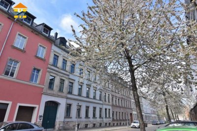 *Kapitalanleger aufgepasst: 1,5-R.-WE mit Stellplatz im Stadtzentrum!*