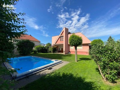 Großzügiges Haus mit Sauna, Garage und Pool, 8053 Graz