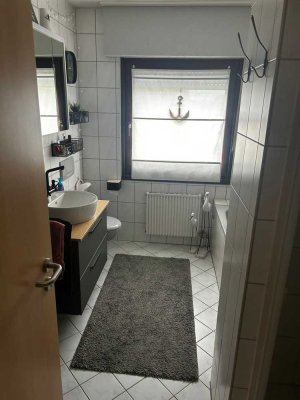 Geräumige 5-Zimmer Maisonette-Wohnung mit Balkon in Zülpich