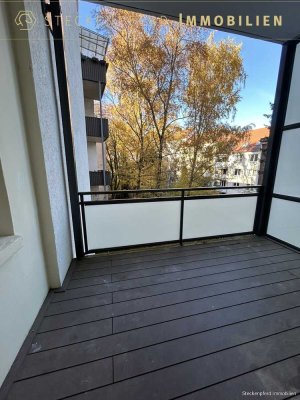 Altbaucharme neu belebt – großzügige, sanierte 3-Zimmer-Wohnung mit zwei Balkonen, sofort bezugsbere