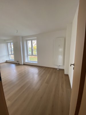 Haldensleben große, helle 1,5 Raumwohnung im EG 37 qm 380,- KM