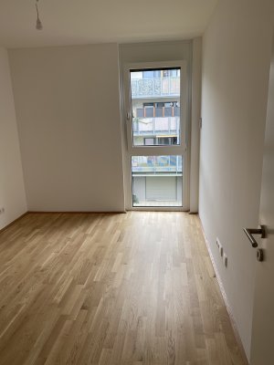Zimmer mit 13 ² in 3er WG in ruhiger Lage