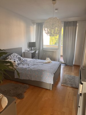 2er WG mit Balkon im ruhigen Niehl