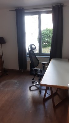 12 qm (+Essflur,Küche,Bad) mitten in Hamburg