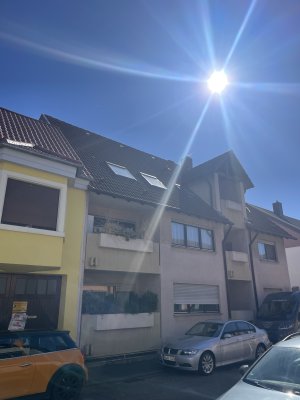 Mehrfamilienhaus, 10 Wohnungen, vermietet