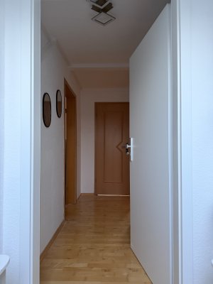 Zwei Zimmer Dachgeschoss Wohnung