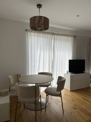 Moderne 2- Zimmer  Wohnung mit Terrasse & Tiefgarage  in Landau Stadt