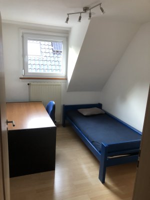 Zimmer in 3er WG in 72m² großer Wohnung