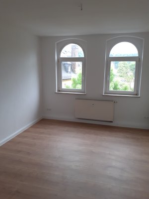 Neu in Mylau -TOP 3-Zimmer Wohnung im DG, hochwertige Ausstattung, Erstbezug nach Sanierung