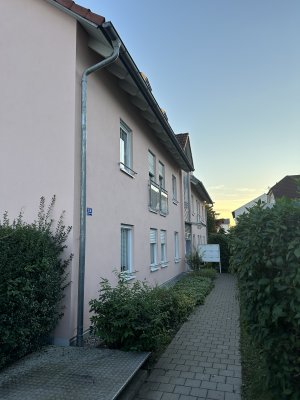Pfaffenhofen: Helle, ruhige, zentrumsnahe 4-ZKB-Wohnung im 1. OG