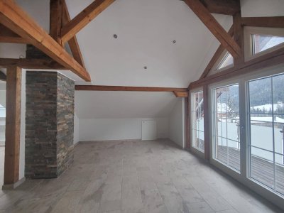 Geräumige DG Wohnung