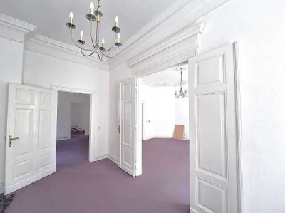 Imposante Neorenaissance-Stadtvilla mit 7 Wohnungen und einer Gewerbefläche in bester Altstadtlage!