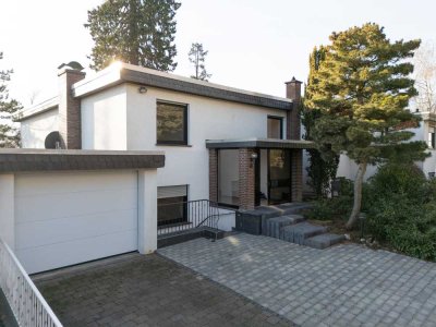 Frisch renoviertes Familiendomizil im Bauhausstil in Georgenborn