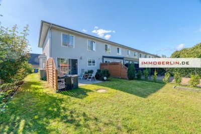 IMMOBERLIN.DE - Wunderbares Haus mit Sonnengarten in ländlicher Lage