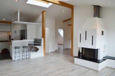 Top Dachgeschosswohnung mit Dachterrasse in zentraler Lage