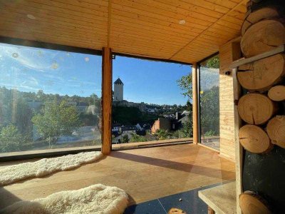 Stilvolles Wohnen mit Ausblick und besonderem Außenbereich