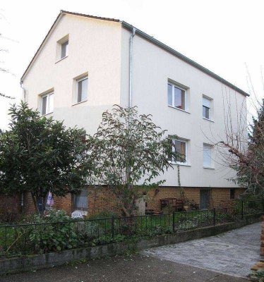 Helle und geräumige Gartengeschoss-Wohnung im Herzen von Finthen