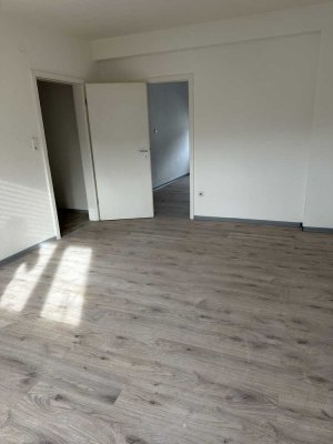 Gepflegte 4-Zimmer-Wohnung im 4. OG in Pforzheim Innenstadt