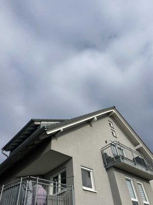 Schöne, vermietete 3,5 ZKB Maisonette-Wohnung in bevorzugter Wohnlage von Walldorf-Ost