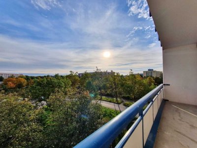 *Frisch renoviert & startklar ab 1. November 2025! 2-Zimmer-Wohnung mit Balkon und Duschbad*
