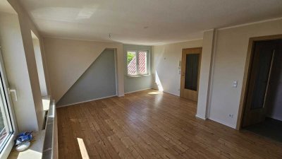 57m² moderne Dachgeschosswohnung süd-ost/west-Ausrichtung