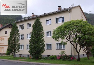 PREISWERT UND GEMÜTLICH - 2 ZIMMER WOHNUNG MIT GARAGENPLATZ IN WEYER!