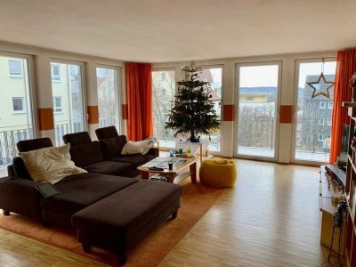 3 Zimmer Wohnung ,KB, Balkon/Terrasse mit Fernblick