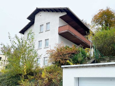 Großzügiges Zweifamilienhaus in begehrter Wohnlage von Mühltal/Nieder-Ramstadt, auf dem Lohberg