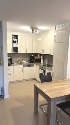 Schöne 2-Zimmer-Wohnung mit gehobener Innenausstattung mit Einbauküche in Passau
