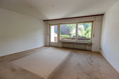 Viel Platz, viele Möglichkeiten – renovierungsbedürftige 4-Zimmer-Wohnung!