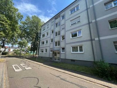 Schöne Einzimmer-Wohnung mit Balkon in der Oststadt