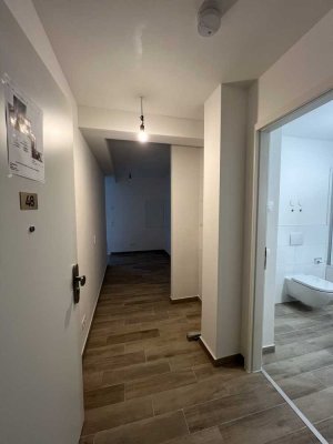 Traumhafte Wohnküche, Westbalkon für tolle Sonnenuntergänge auf der Elbinsel