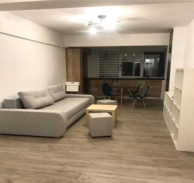 Ansprechende und gepflegte 1,5-Raum-Wohnung mit Einbauküche in Gera