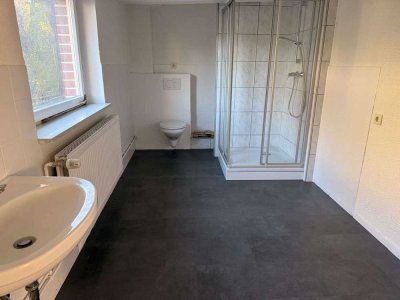 EFH mit 162 qm WF - 4 Jahre fest vermietet (8,5% Rendite, Faktor 11, 11.040 Euro KM/Jahr)