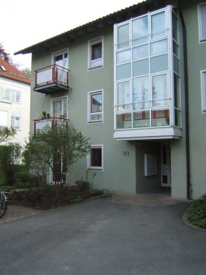 Attraktive und sanierte 2-Raum-EG-Wohnung mit Einbauküche in Isny im Allgäu
