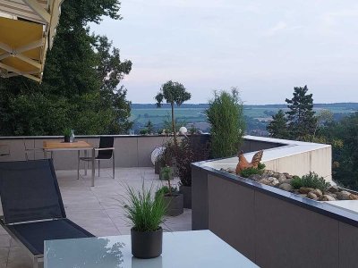 Exklusive, sanierte 4,5-Zimmer-Wohnung mit geh. Innenausstattung mit Schwimmbad und Sauna