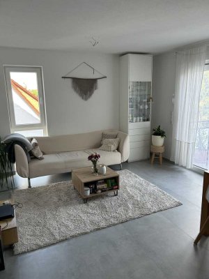 Helle 2-Zimmerwohnung mit Balkon