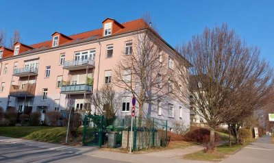 (Reserviert) 4-Zimmer-Wohnung mit Balkon in Weimar