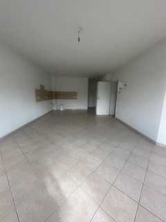helle 3 Zimmer Wohnung in Birlenbach